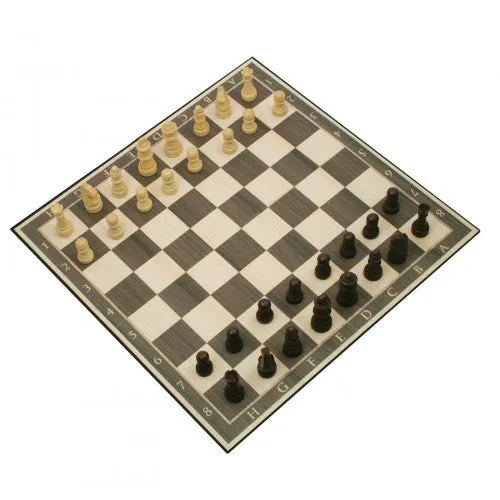 Classic Games: Deluxe Wooden Chess