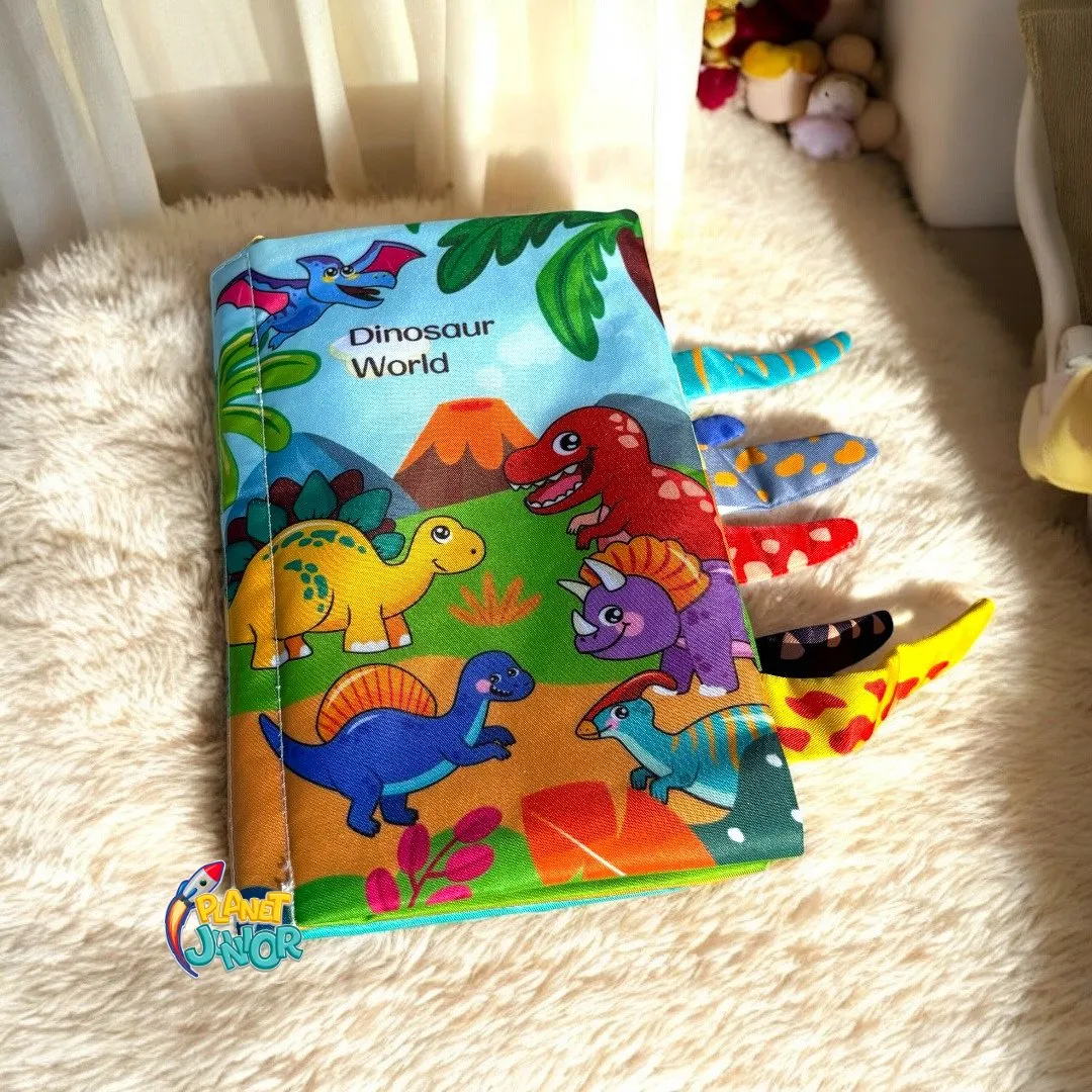 Dinosaur World 3D Cloth Book Set