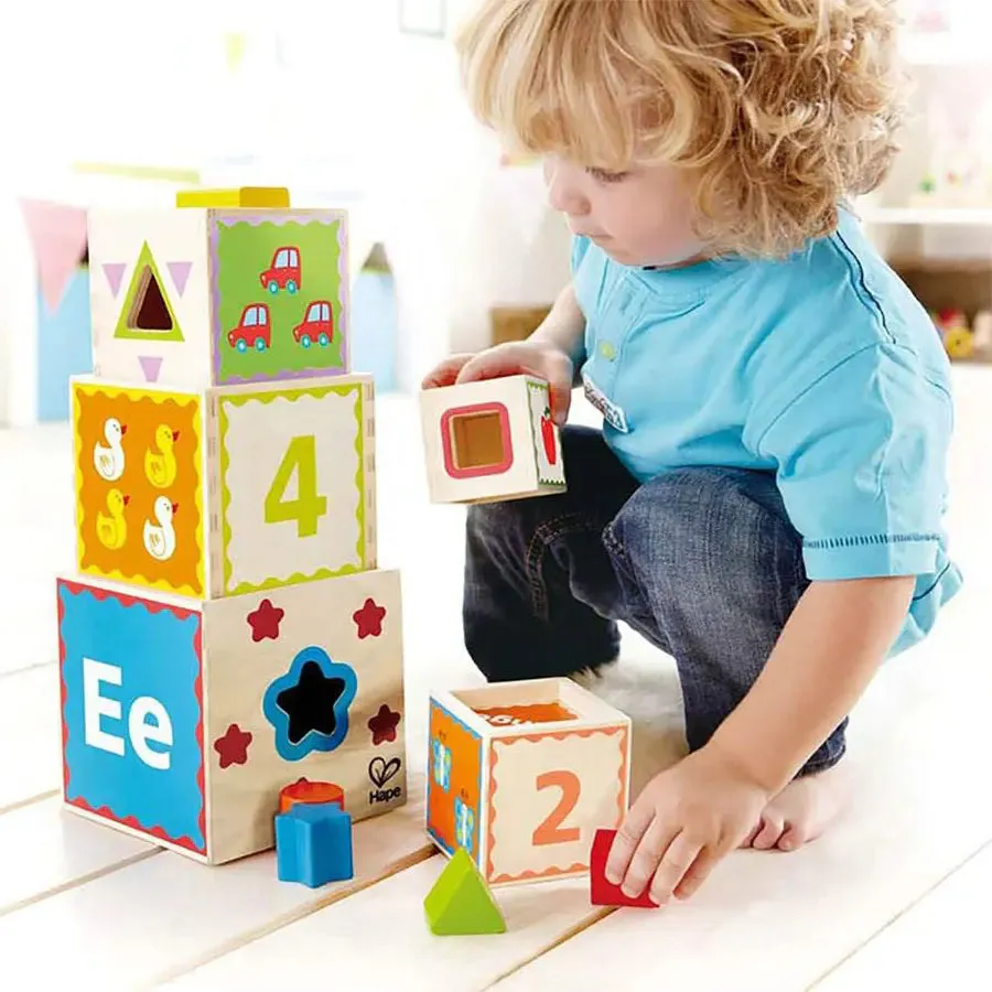 Hape Pyramid Of Play