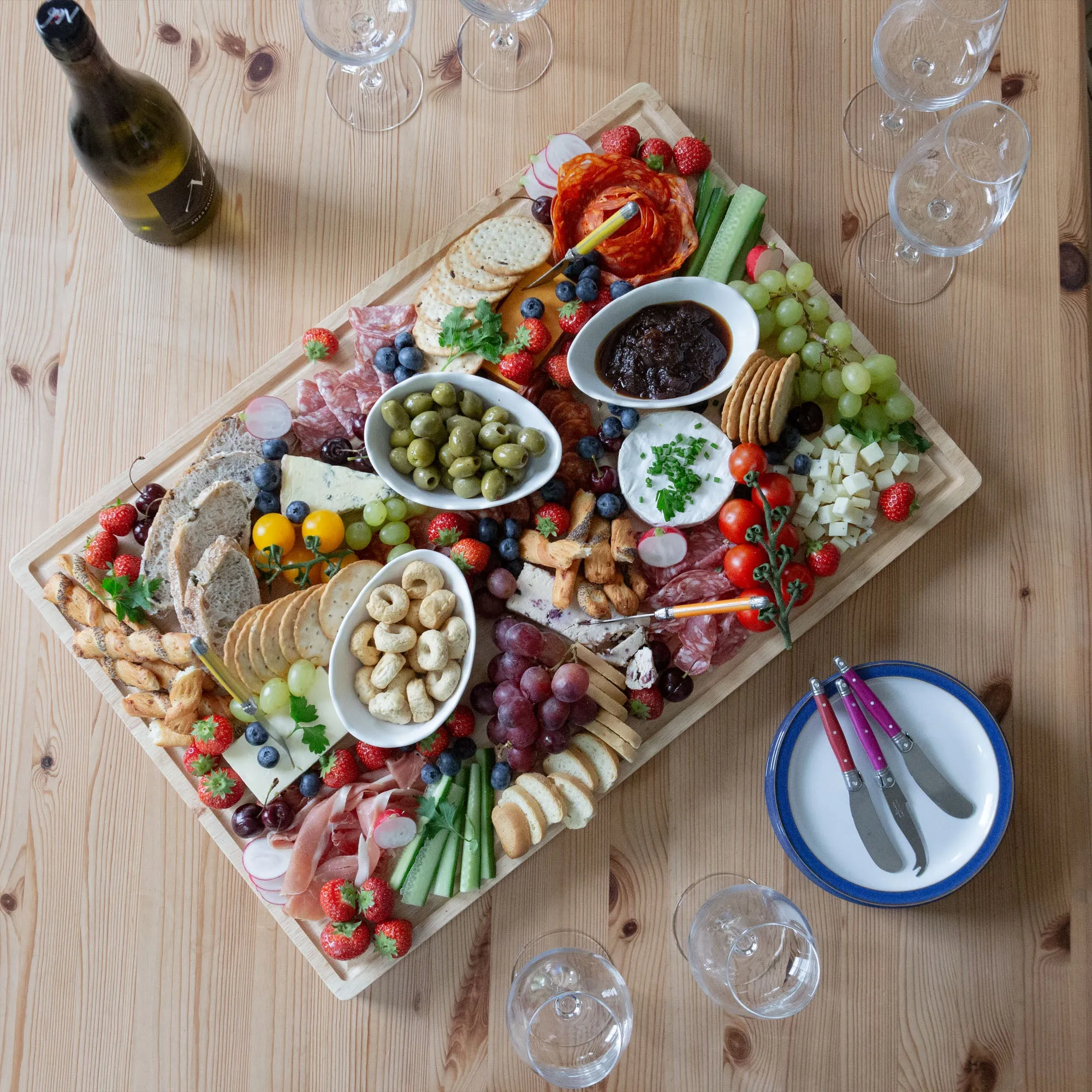 Wooden Butchers Block Chopping Board - 60cm x 40cm - By Argon Tableware